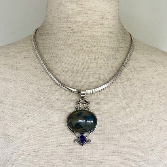 Sterling Silver 925 Oval Labradorite & Amethyst Pendant Necklace 18" Omega Chain - Picture 2 of 16